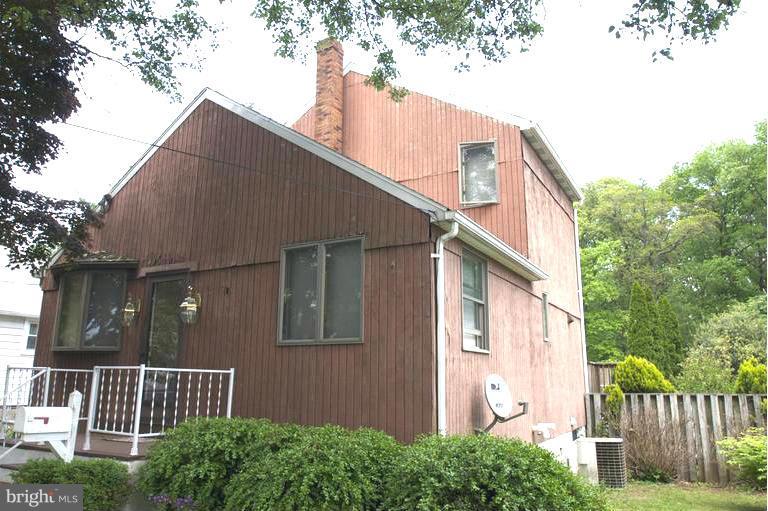 611 North Stuart Street Baltimore, MD 21221 - Photo 1 of 21 Exterior (Front)