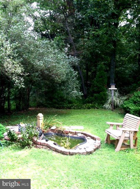 611 North Stuart Street Baltimore, MD 21221 - Photo 21 of 21 Pond