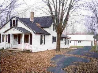 6116 Colf Road Carleton, MI 48117 - Photo 3 of 6 605391-2.JPG