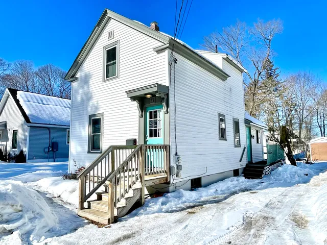 $349,000 | 53 Chestnut Street, Bath, ME 04530