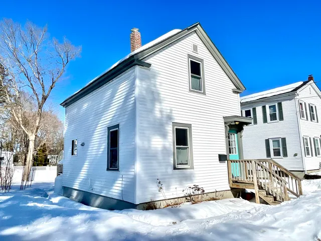 $349,000 | 53 Chestnut Street, Bath, ME 04530