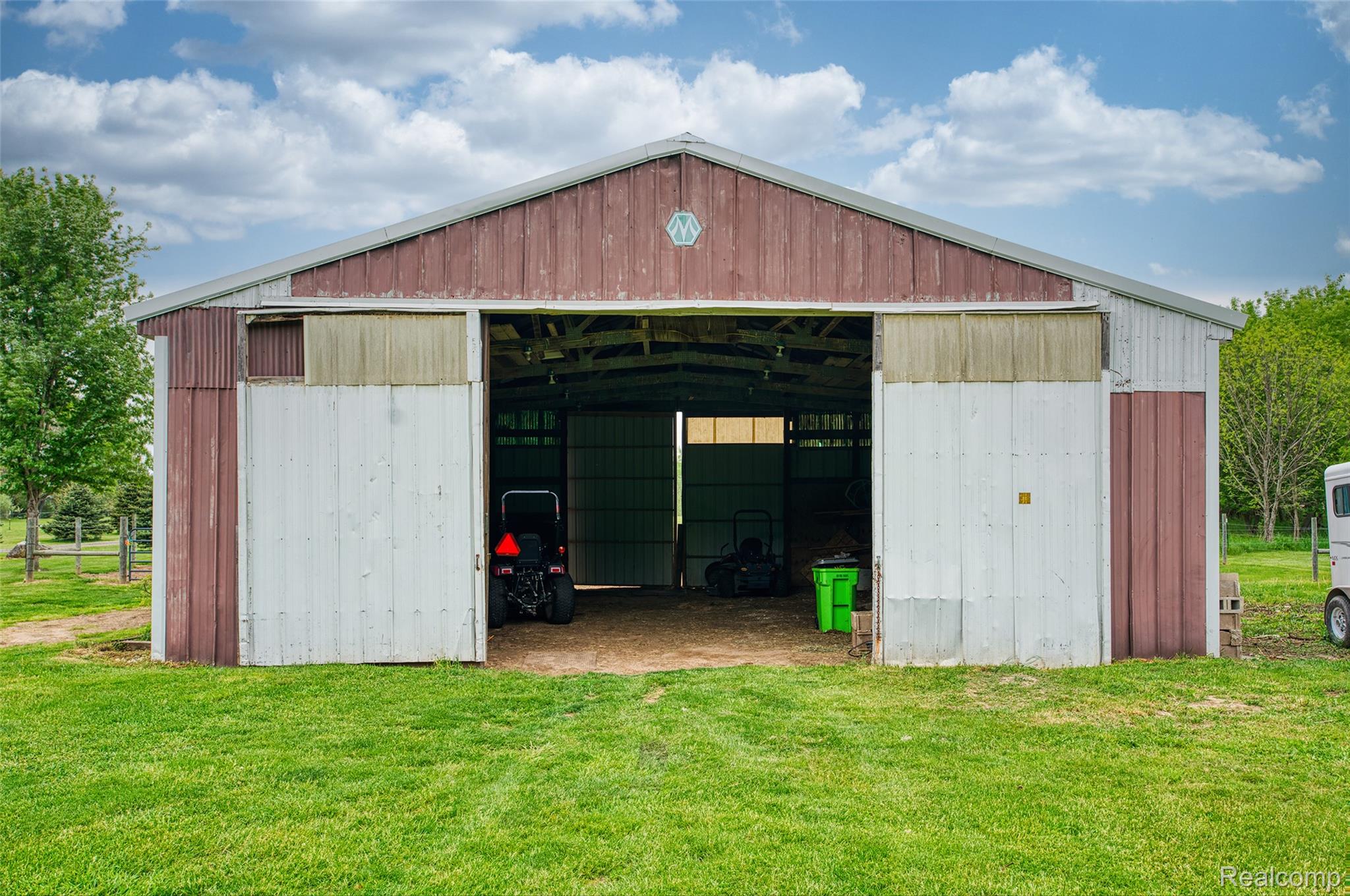 2500 East Jones Road Howell, MI 48855 - Photo 35 of 43 DSC04839_6.jpg