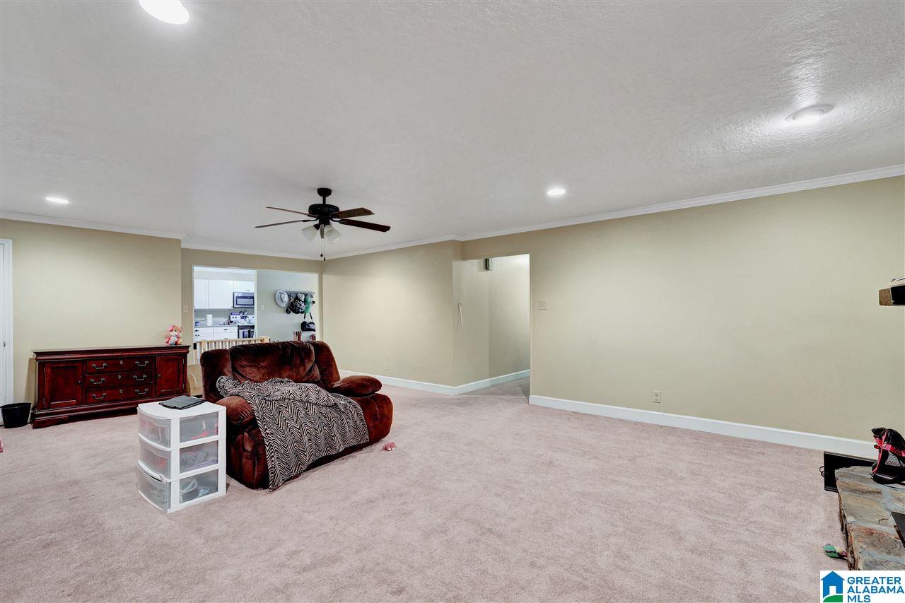 119 Windy Hill Road Rainbow City, AL 35906 - Photo 7 of 35