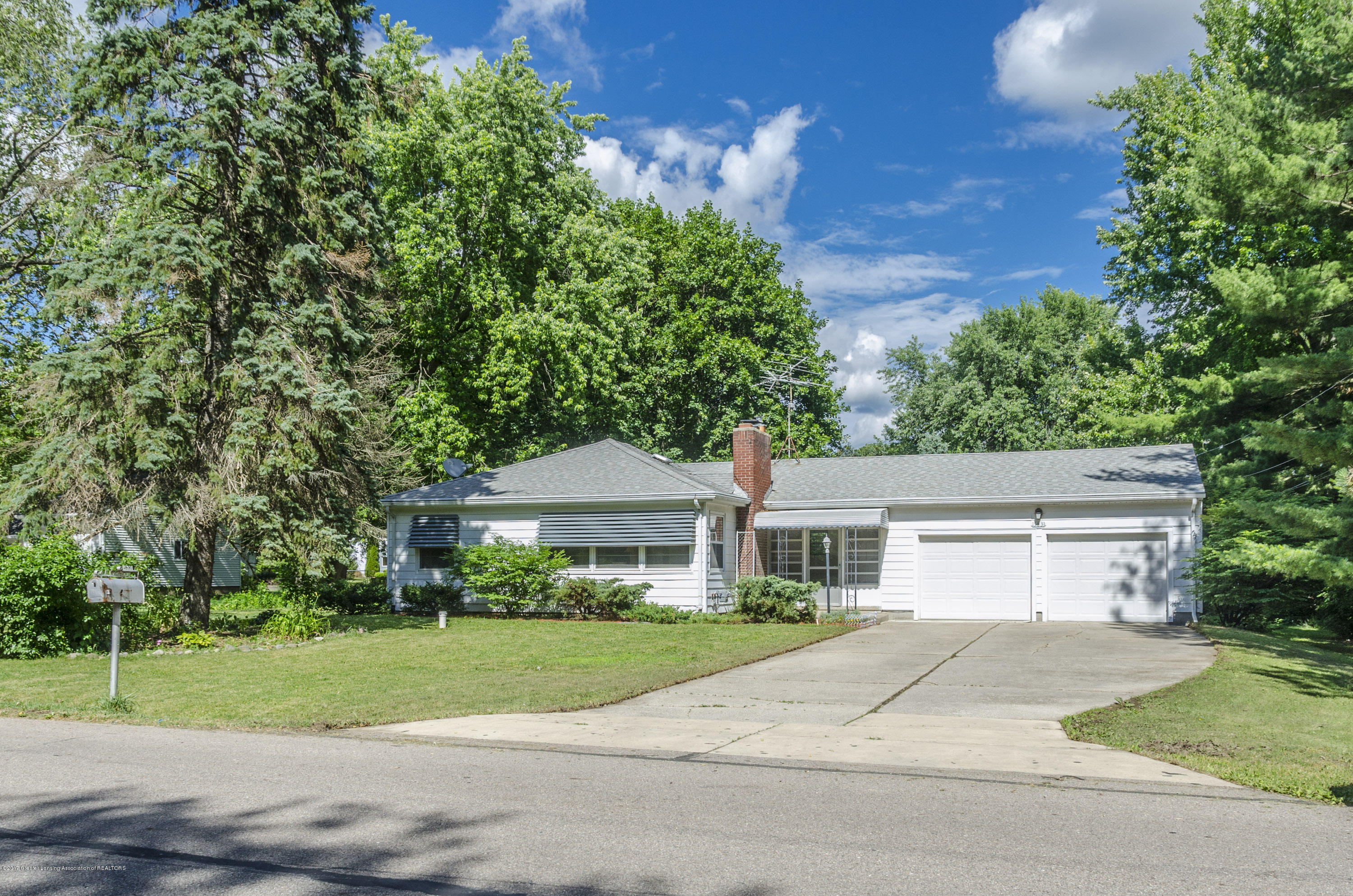 15831-Brook-Rd-Lansing MI-48906-1