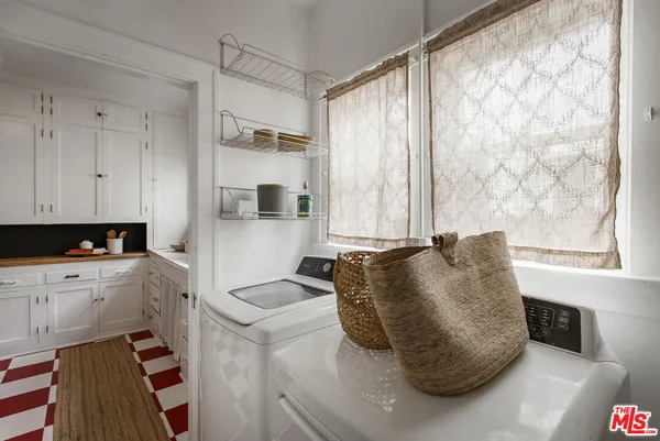 $4,097 | 4405 Clarissa Avenue, Los Angeles, CA 90027