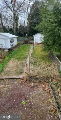 a view of a outdoor space