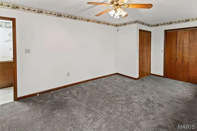 $169,000 | 23370 West County Road, Jerseyville, IL 62052