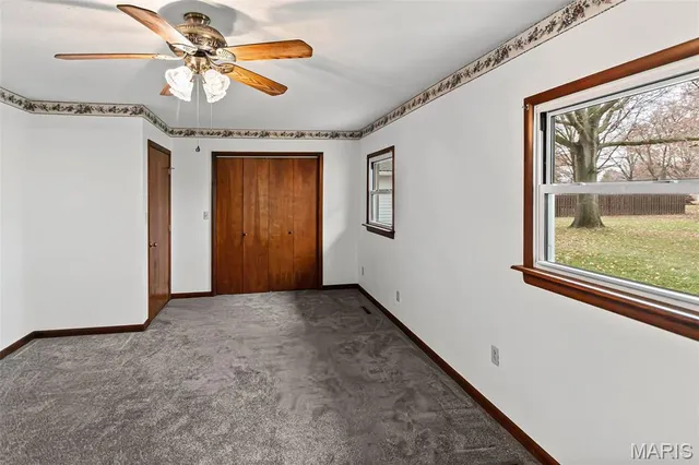 $169,000 | 23370 West County Road, Jerseyville, IL 62052