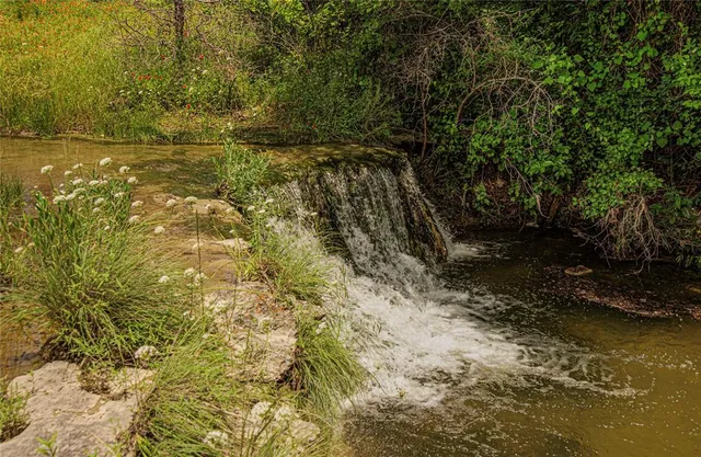 $9,204,600 | 4301 Monroe Highway, Cresson, TX 76035