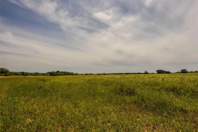 $9,204,600 | 4301 Monroe Highway, Cresson, TX 76035