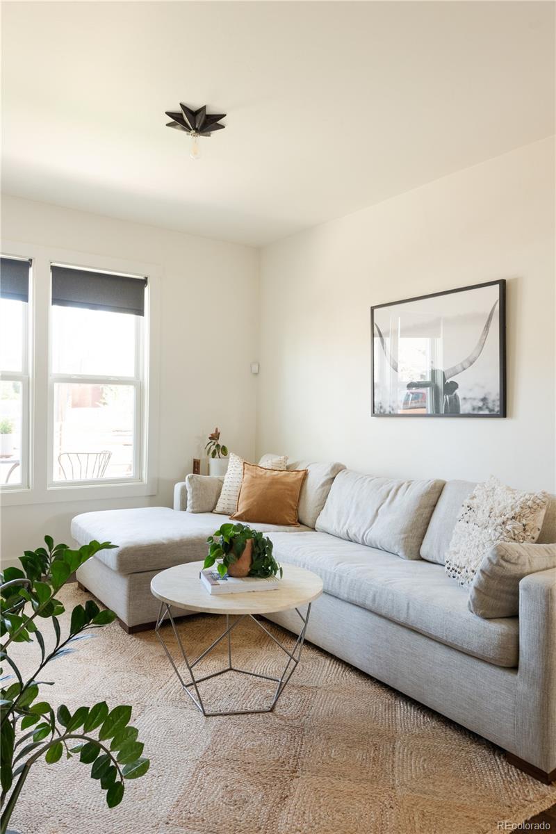 347 Inca Street Denver, CO 80223 - Photo 9 of 40