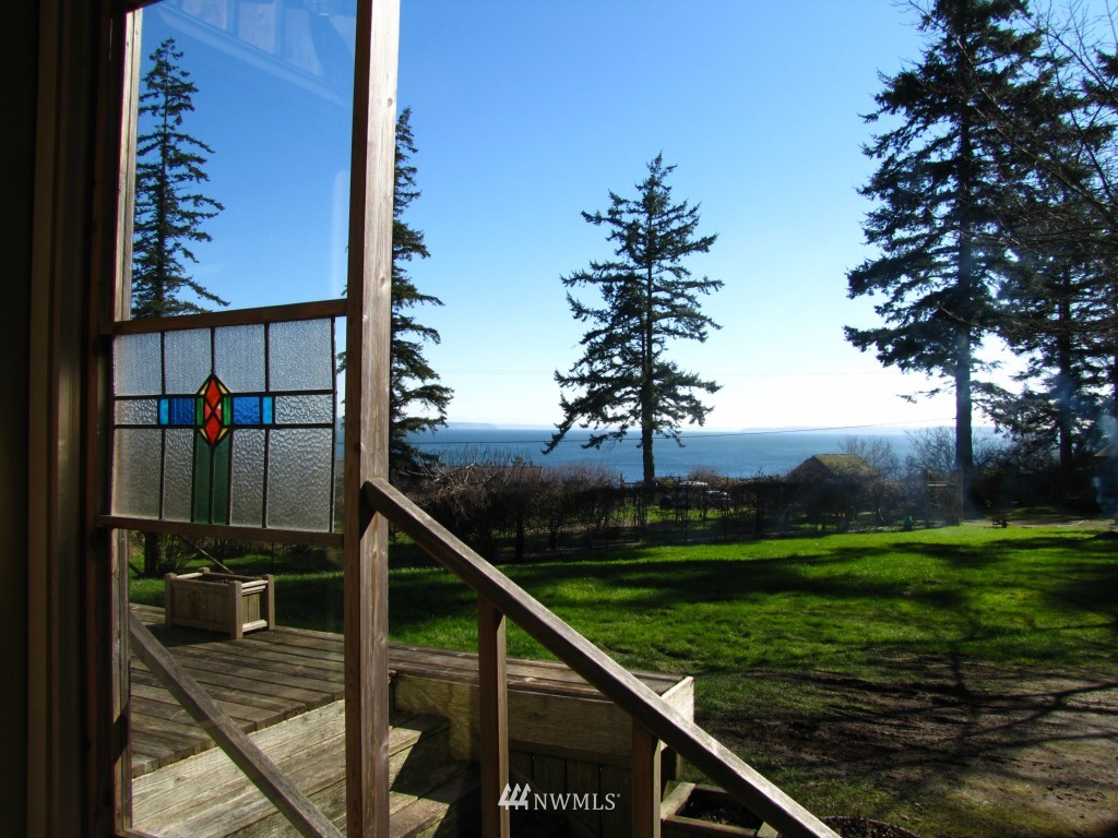 72 Baldwin Road Nordland, WA 98358 - Photo 2 of 25 Gallery Image 2