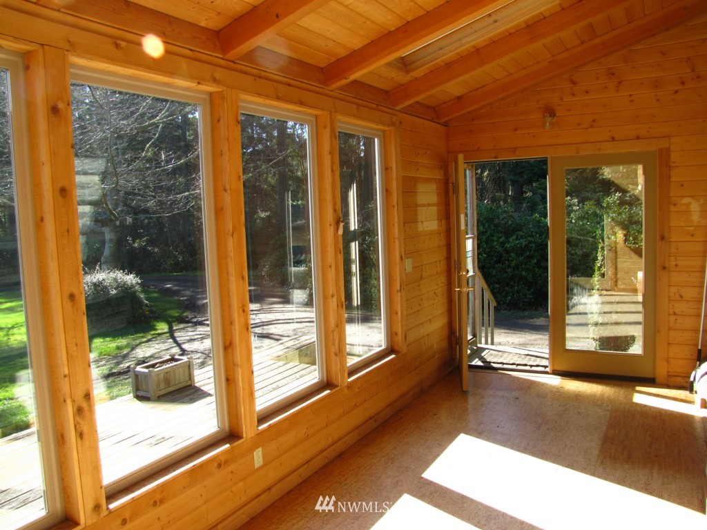 72 Baldwin Road Nordland, WA 98358 - Photo 3 of 25 Gallery Image 3