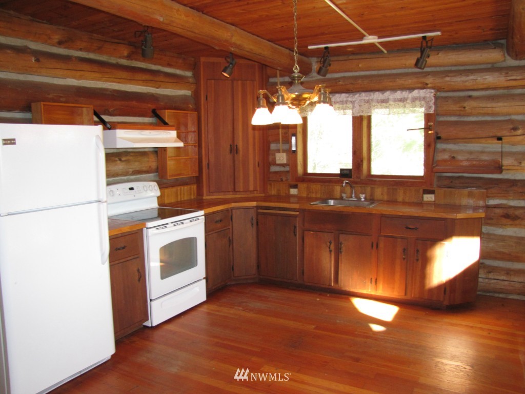 72 Baldwin Road Nordland, WA 98358 - Photo 8 of 25 Gallery Image 8