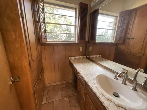 $1,595 | 1631 County Road 2313, Canton, TX 75103
