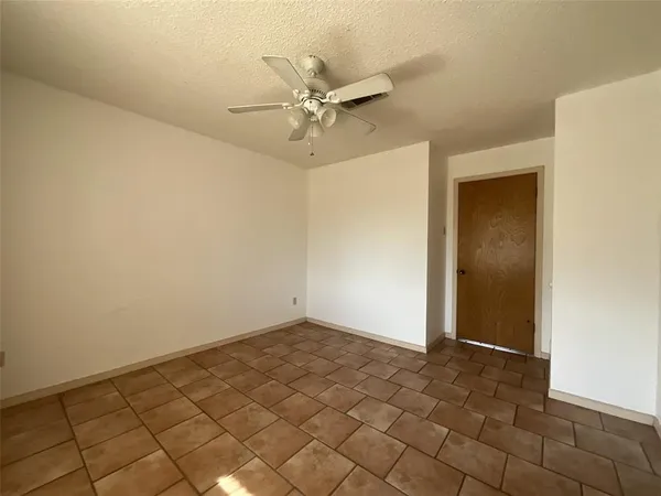 $1,595 | 1631 County Road 2313, Canton, TX 75103