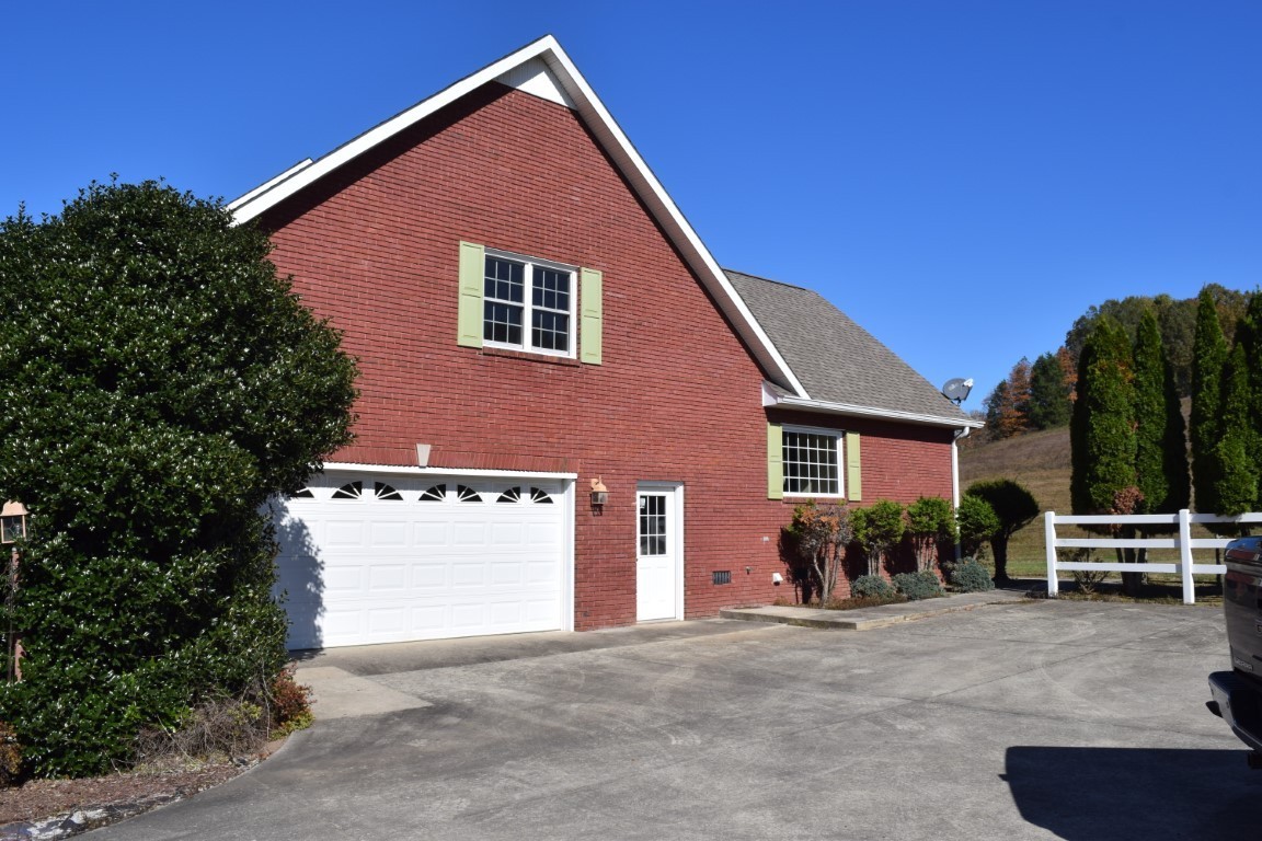 621 Smith Chapel Road Tullahoma, TN 37388 - Photo 8 of 25 Gallery Image 8