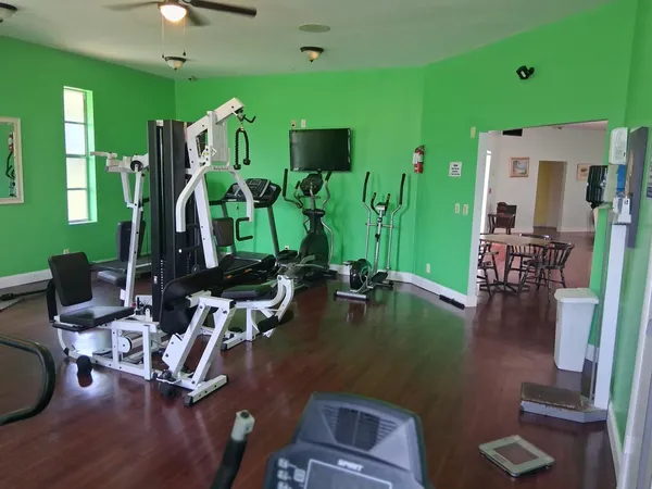 $185,000 | 2100 Springdale Boulevard, Palm Springs, FL 33461