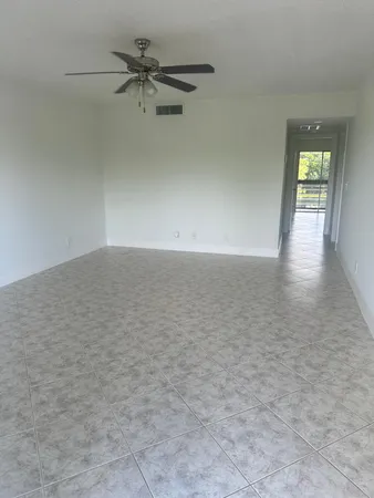 $185,000 | 2100 Springdale Boulevard, Palm Springs, FL 33461