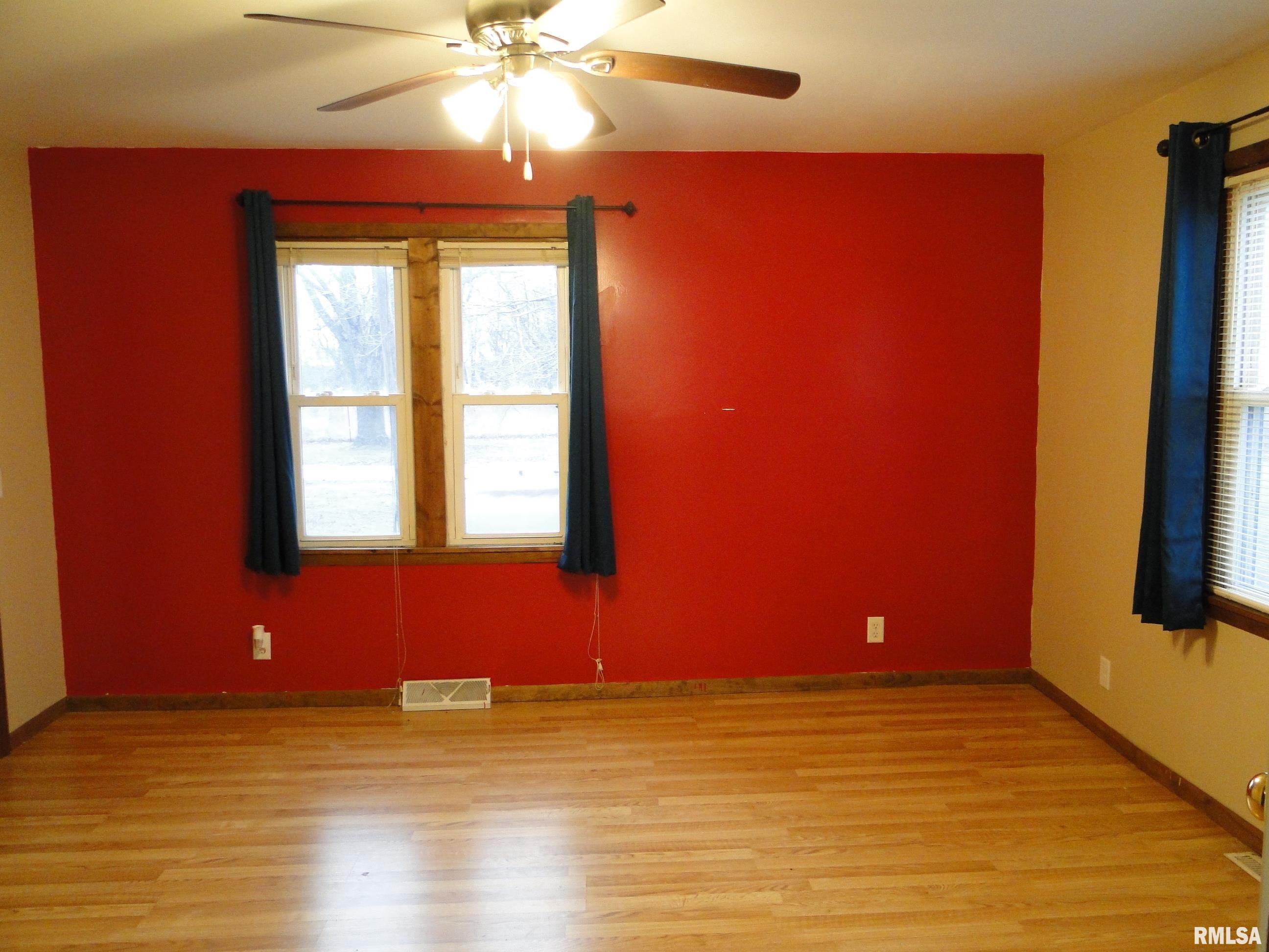 6721 East Quarter Road Ipava, IL 61441 - Photo 10 of 20
