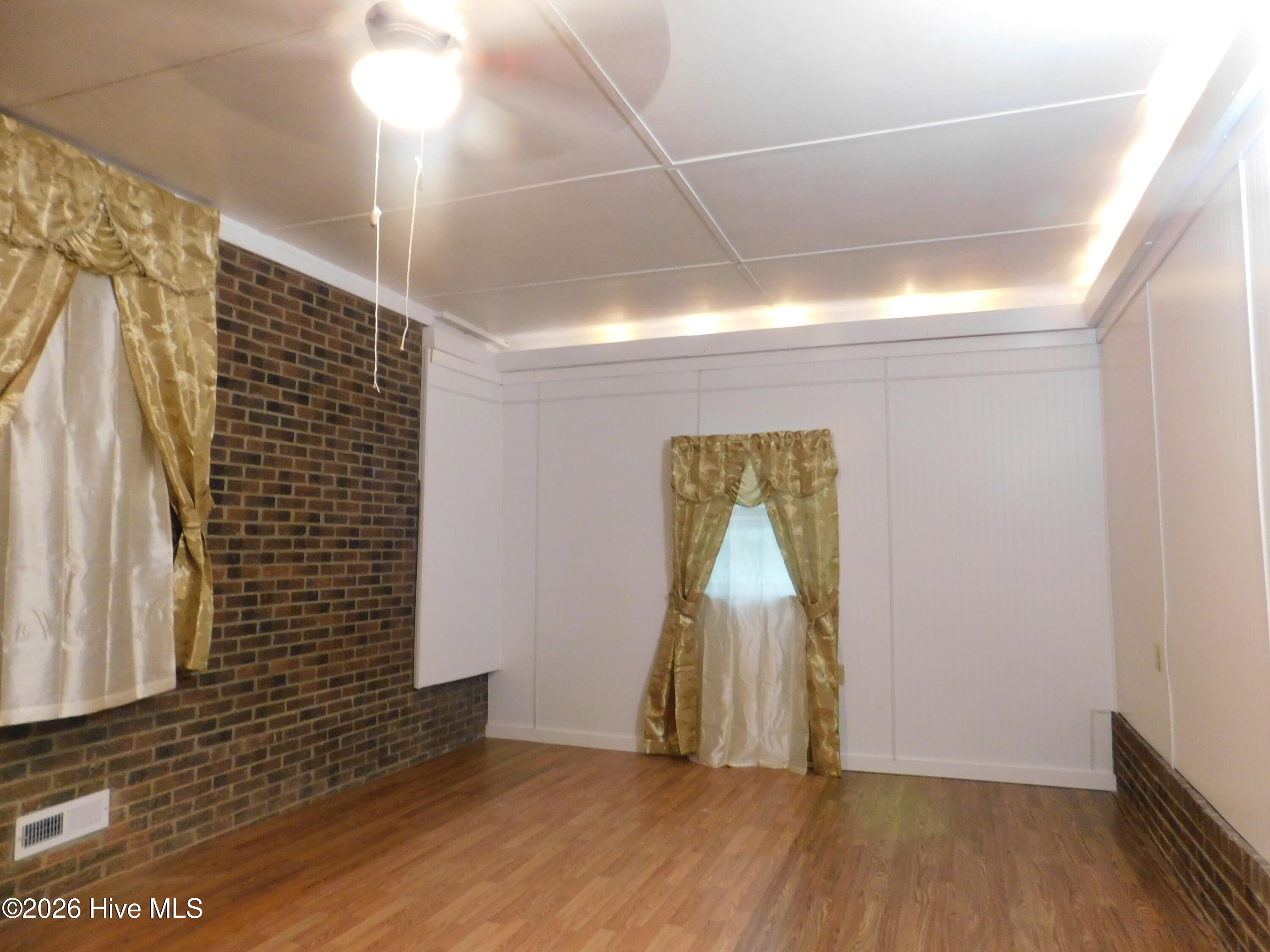 1003 Raleigh Street Laurinburg, NC 28352 - Photo 13 of 26 DSCN8907