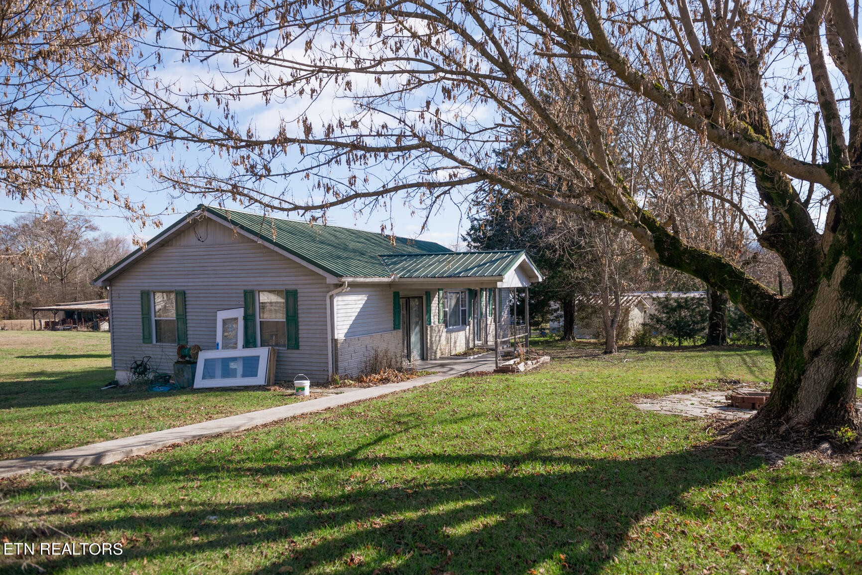 241 Doc Norton Road Maryville, TN 37804 - Photo 3 of 16 Gallery Image 3