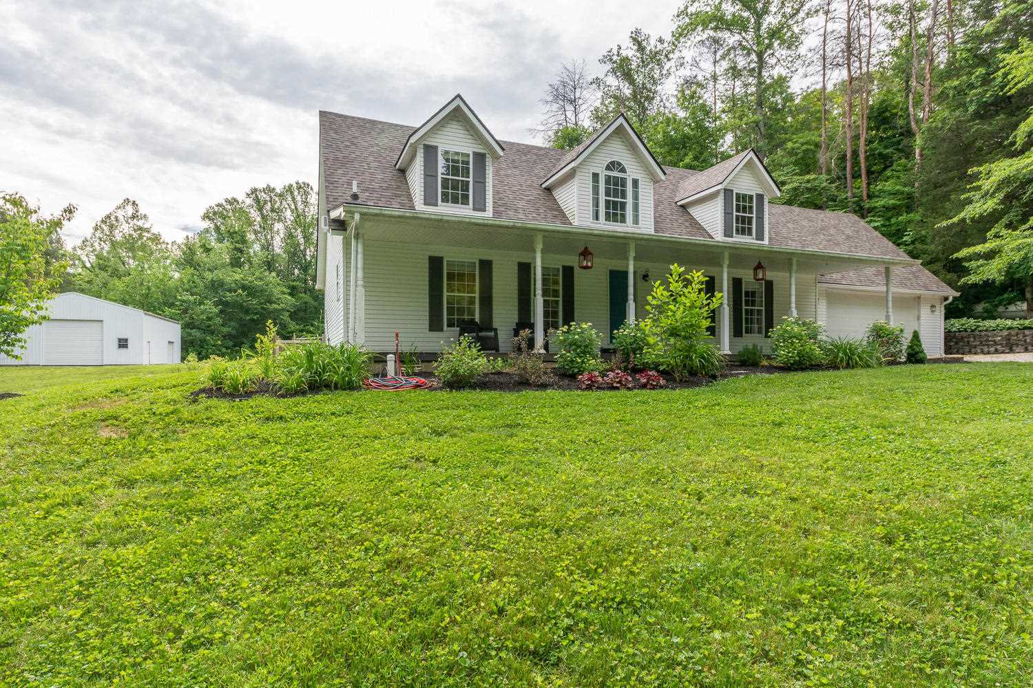 6629 South Rockport Road Bloomington, IN 47403 - Photo 2 of 36