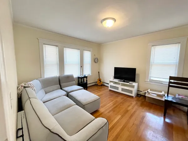 $4,600 | 31 High Street, Unit 2, Brookline, MA 02445