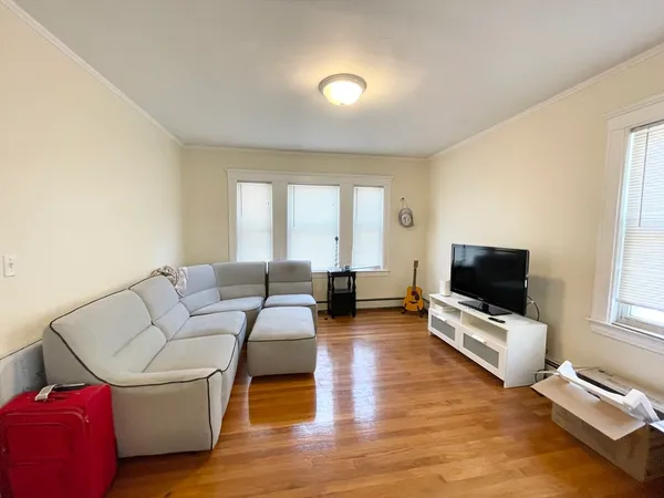 $4,600 | 31 High Street, Unit 2, Brookline, MA 02445