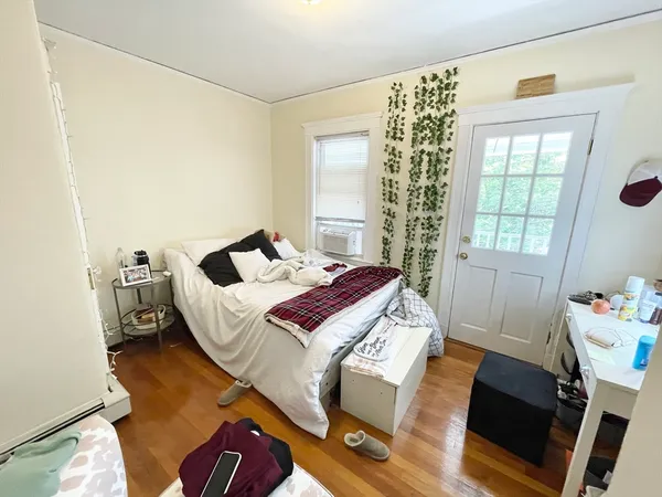 $4,600 | 31 High Street, Unit 2, Brookline, MA 02445