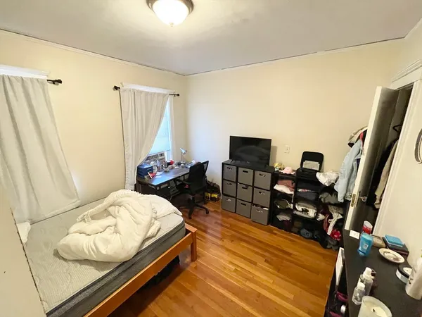 $4,600 | 31 High Street, Unit 2, Brookline, MA 02445