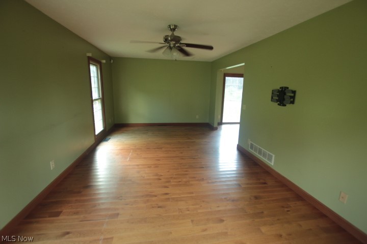 12279 Sheldon Road Mantua, OH 44255 - Photo 7 of 32 Gallery Image 7