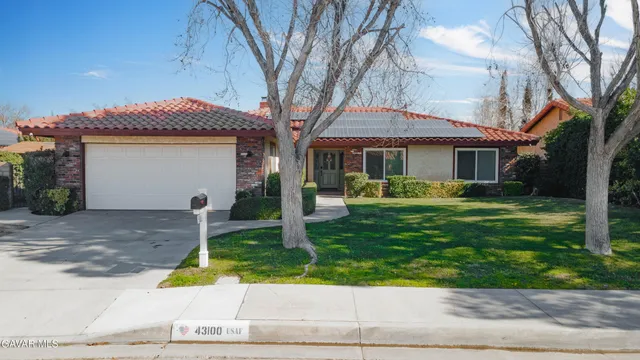 $509,900 | 43100 Cherbourg Lane, Lancaster, CA 93536