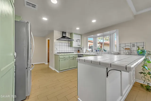 $509,900 | 43100 Cherbourg Lane, Lancaster, CA 93536