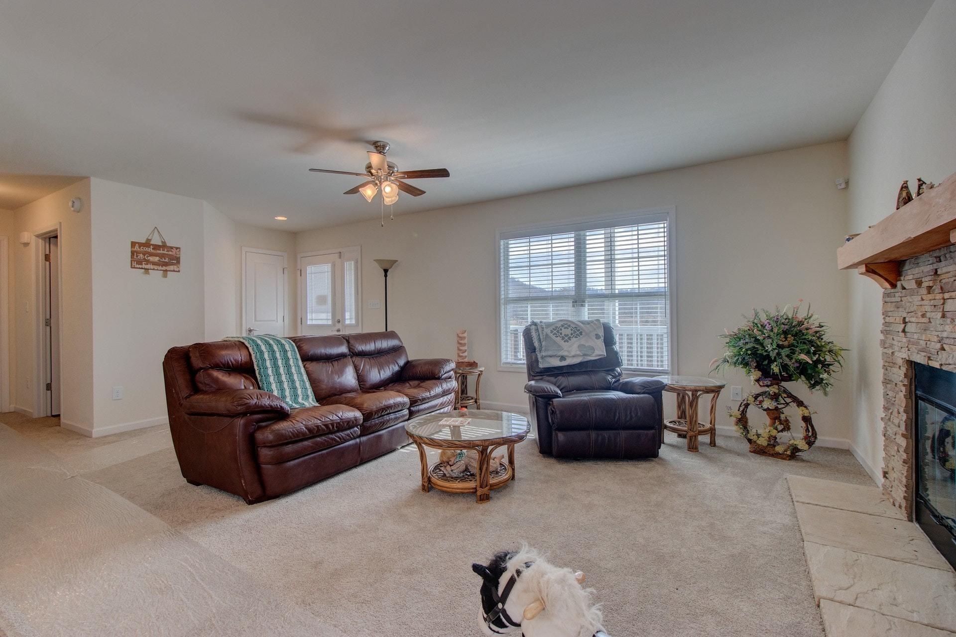1381 Nemmo Road Vinton, VA 24179 - Photo 7 of 39 a living room with furniture and a window