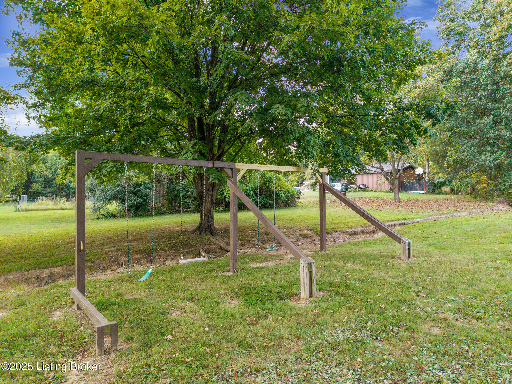 839 Tanglewood Road Shepherdsville, KY 40165 - Photo 45 of 52 23
