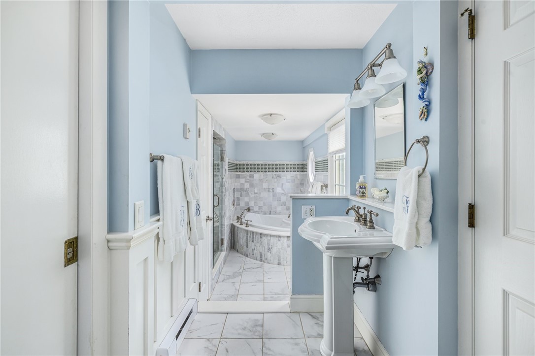 659 East Shore Road Jamestown, RI 02835 - Photo 23 of 45