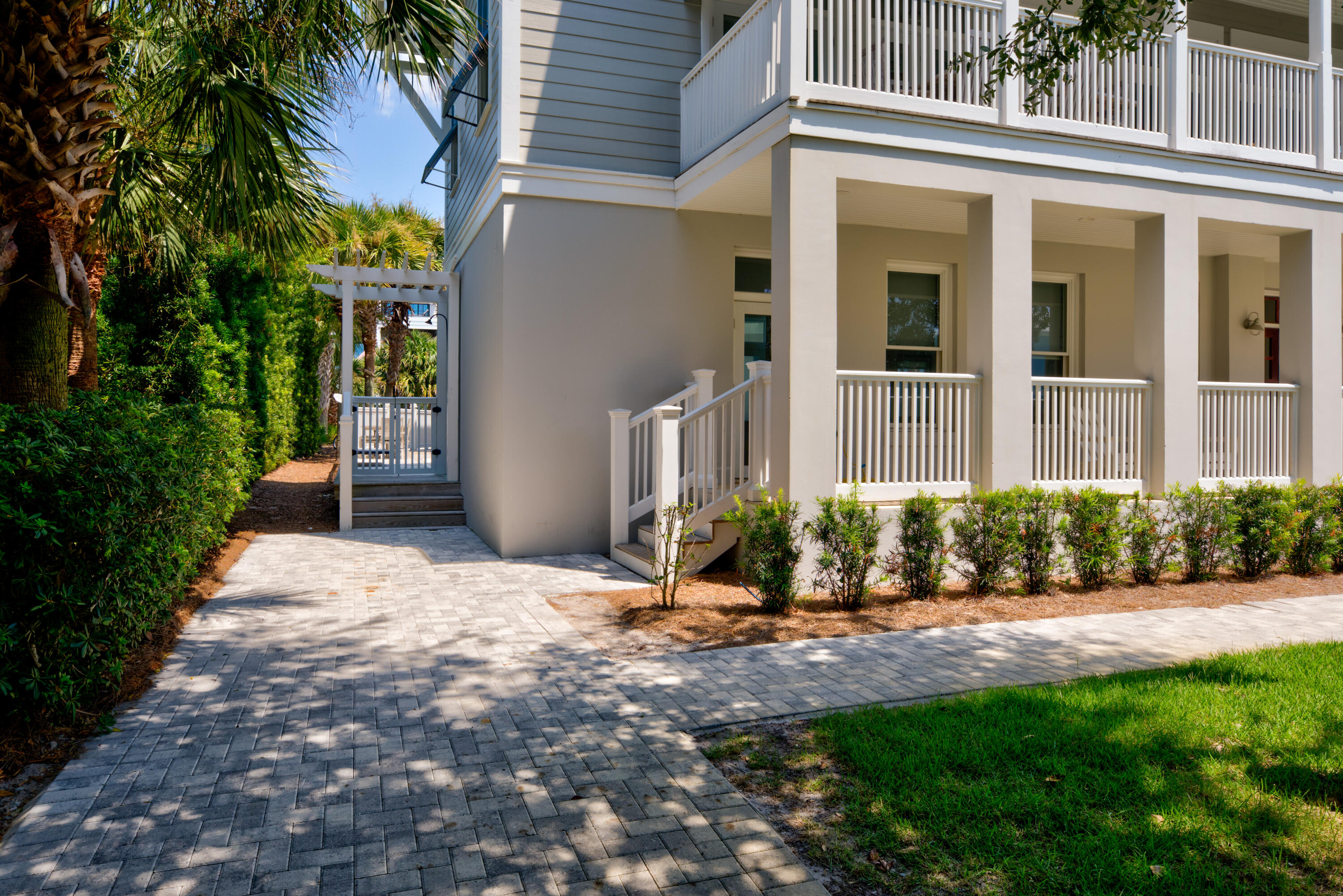 51 Montgomery Street Santa Rosa Beach, FL 32459 - Photo 10 of 90 bfexteriors-13