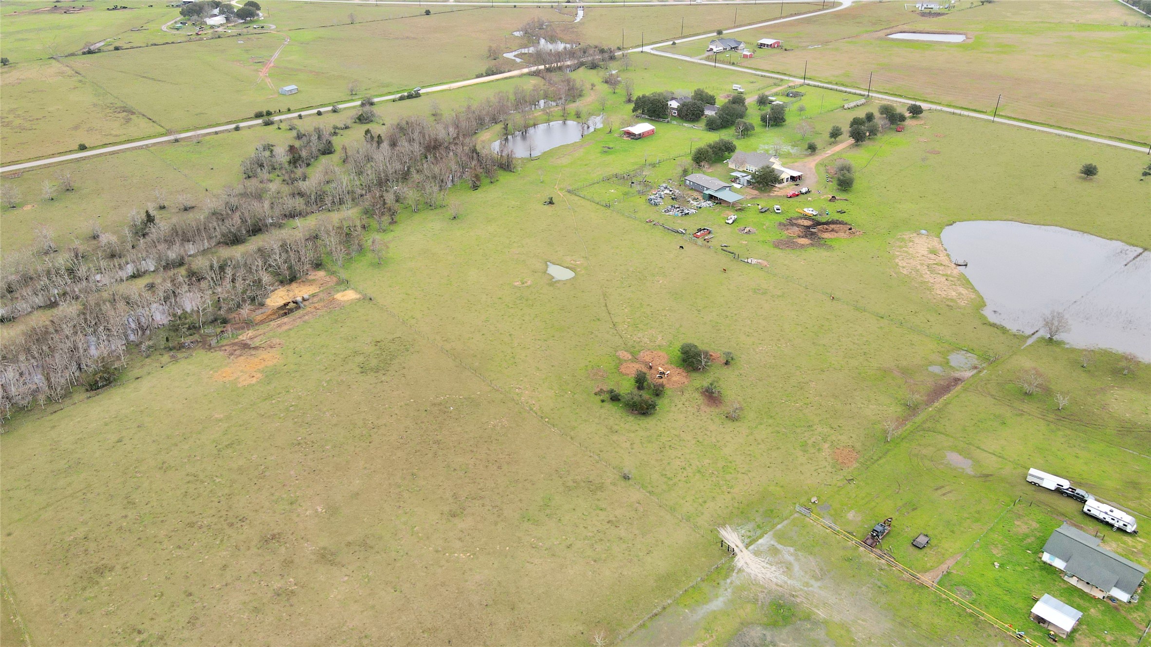 3134 Old Columbus Road North Sealy, TX 77474 - Photo 19 of 34 a bathroom with a sink and shower