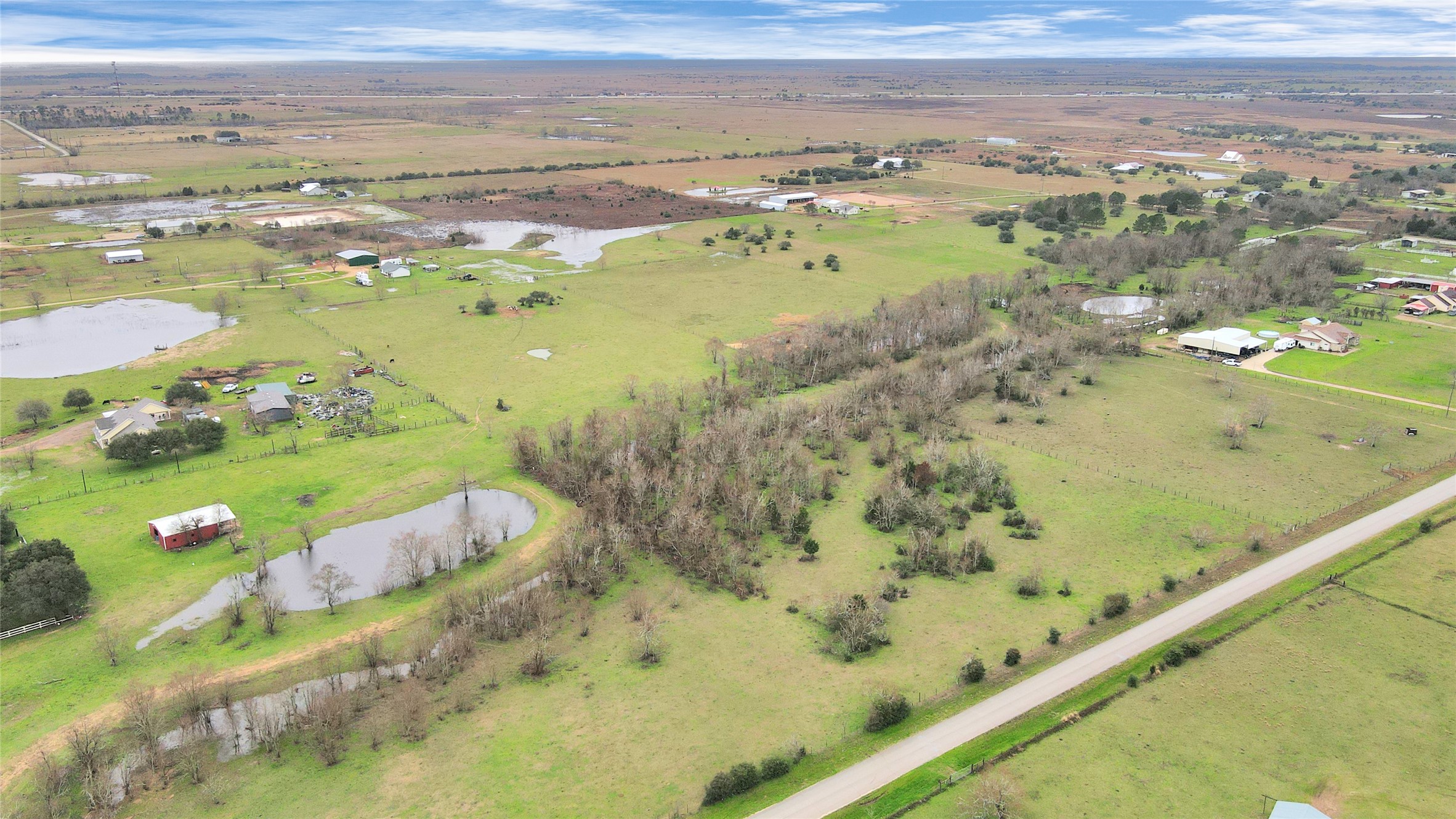 3134 Old Columbus Road North Sealy, TX 77474 - Photo 23 of 34 a view of city and ocean