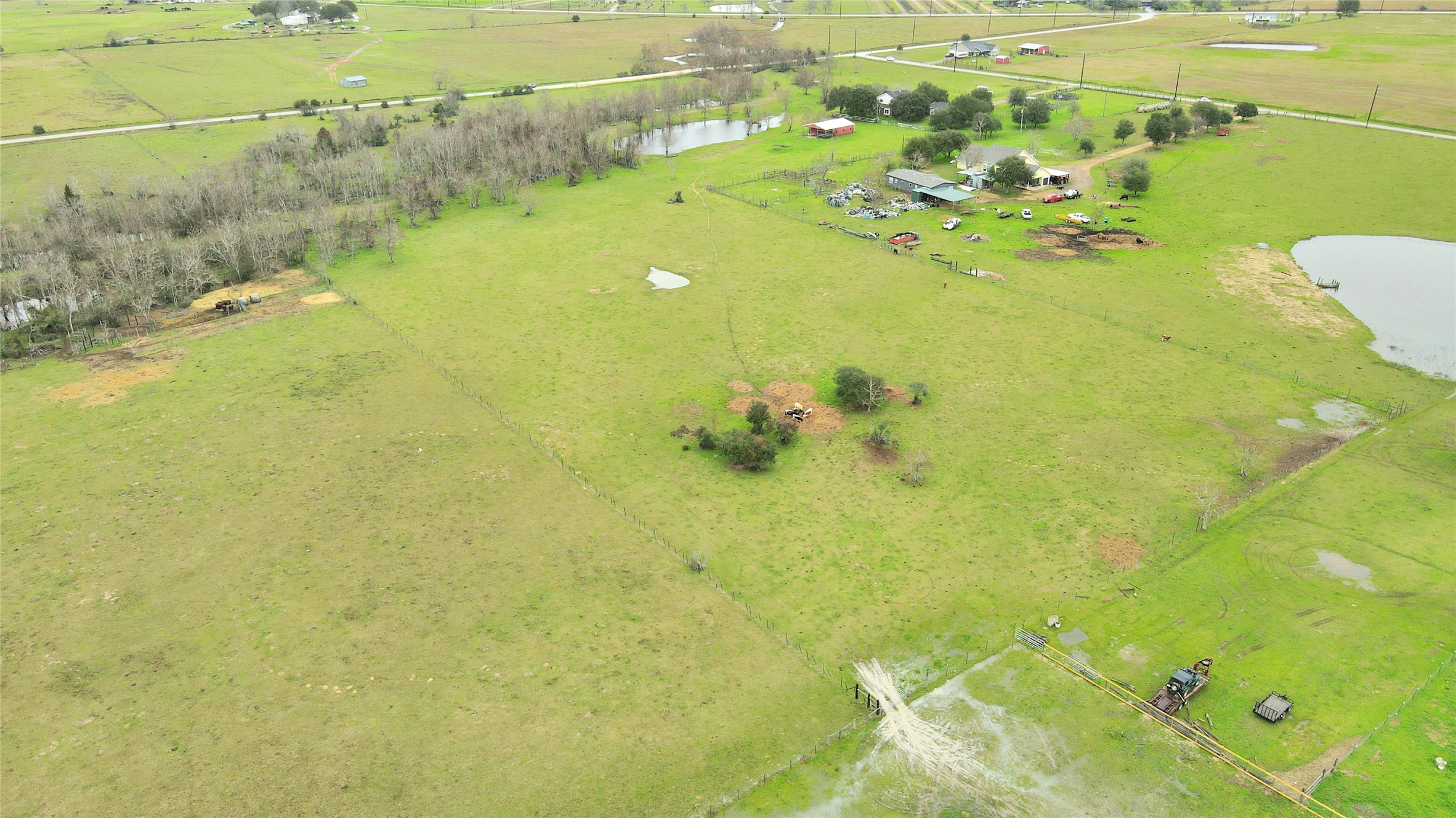 3134 Old Columbus Road North Sealy, TX 77474 - Photo 28 of 34 a bathroom with a sink