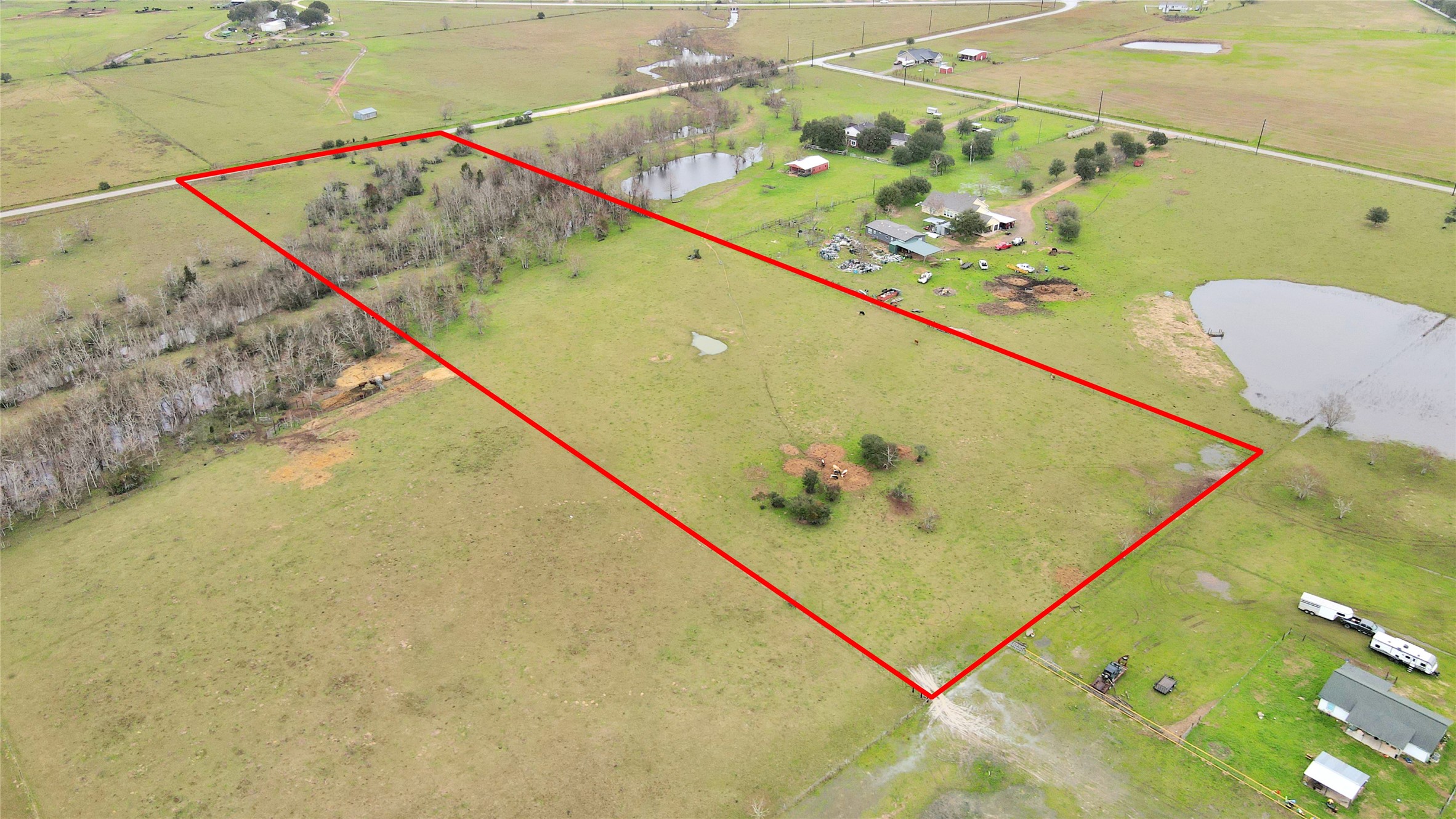 3134 Old Columbus Road North Sealy, TX 77474 - Photo 3 of 34 a view of a swimming pool and an outdoor space
