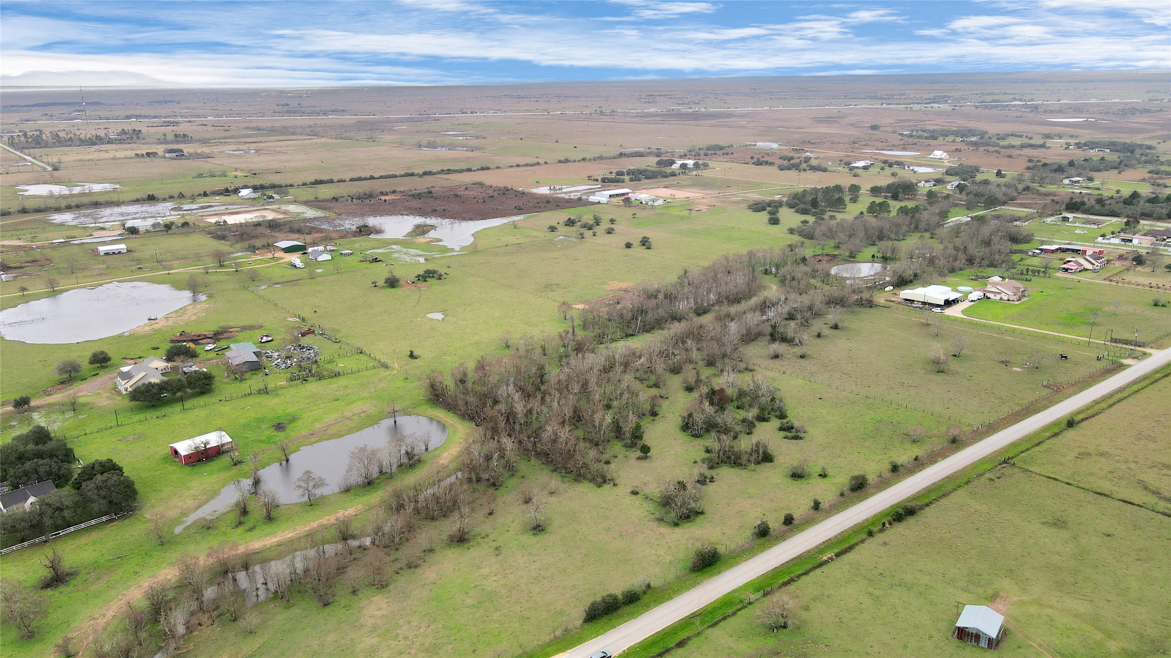 3134 Old Columbus Road North Sealy, TX 77474 - Photo 33 of 34 a view of a sky from a balcony