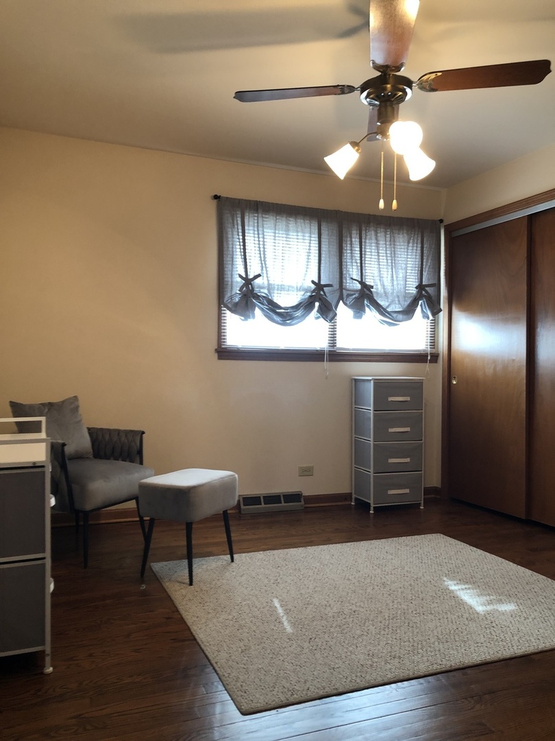 2319 Taylor Street Joliet, IL 60435 - Photo 33 of 52