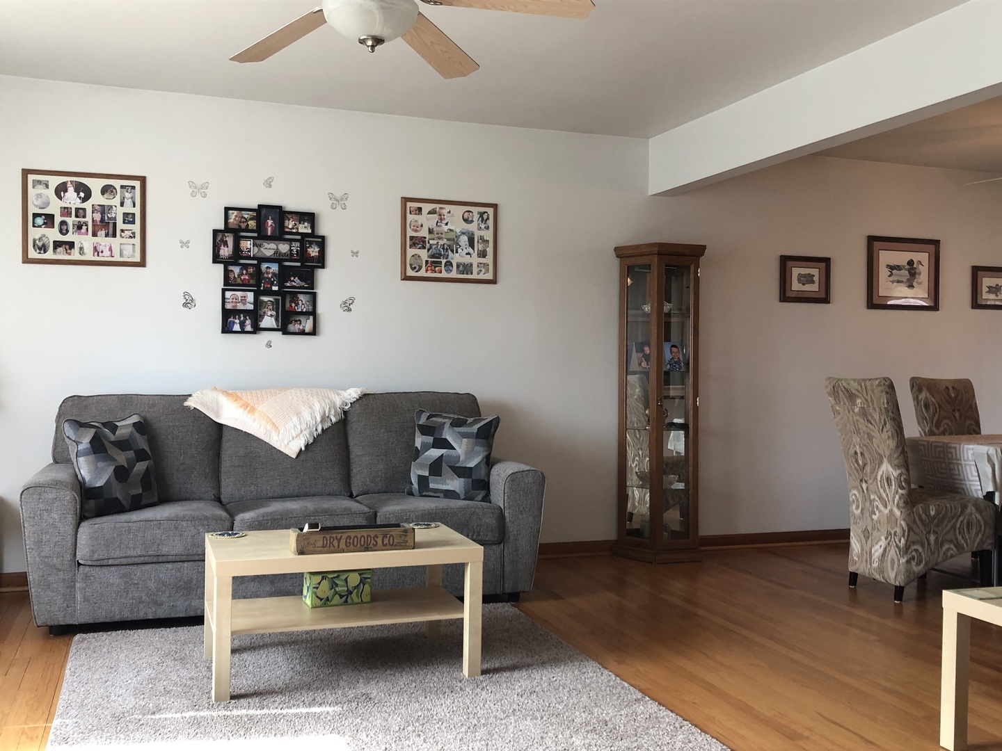 2319 Taylor Street Joliet, IL 60435 - Photo 7 of 52