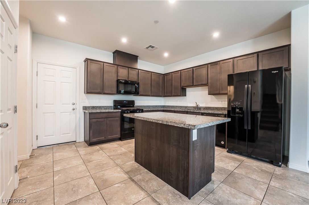1300 Arcadia Rim Place Henderson, NV 89002 - Photo 8 of 31 Gallery Image 8