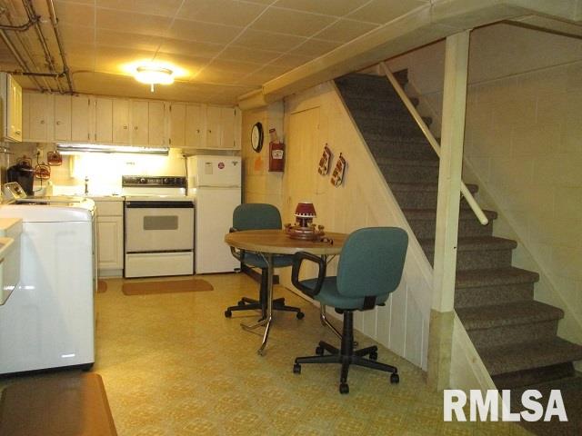4227 North Wycliffe Road Peoria, IL 61614 - Photo 25 of 36 Gallery Image 25