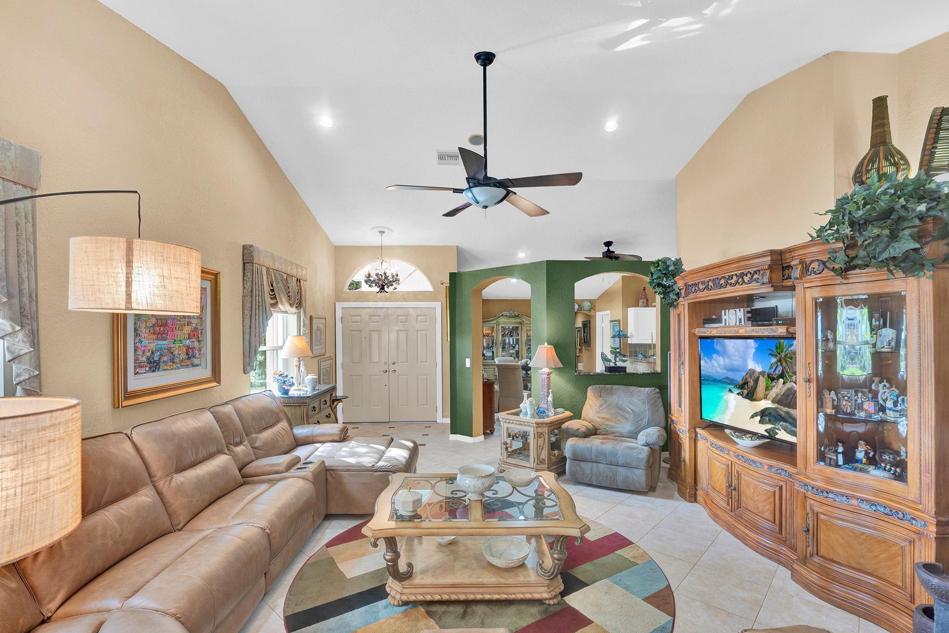 18444 Vía Di Regina Boca Raton, FL 33496 - Photo 13 of 56 LIVING ROOM