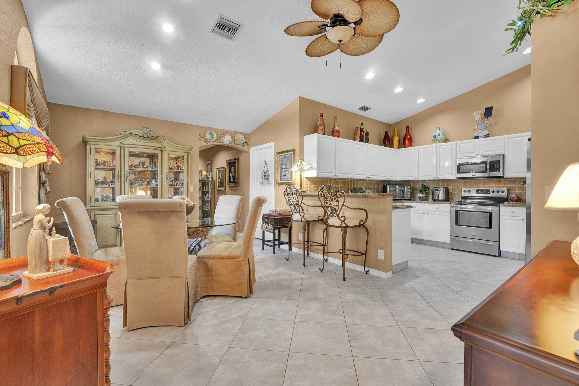 18444 Vía Di Regina Boca Raton, FL 33496 - Photo 14 of 56 _DSC0727 (1)