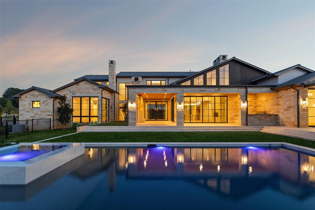 2600 Magnolia Circle Roanoke, TX 76262 - Photo 36 of 39 a front view of house with yard and green space